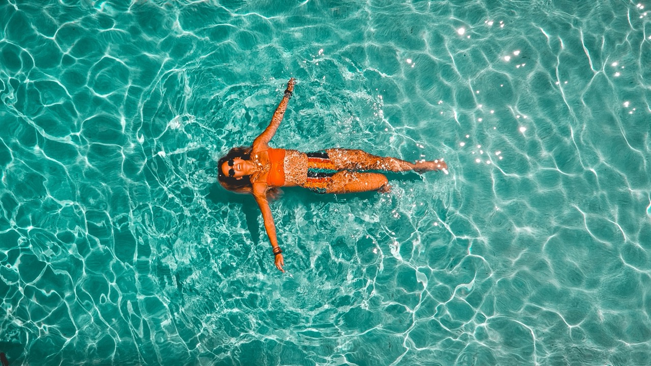 zwemmen in proper water